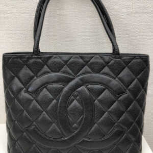 CHANEL シャネル 復刻トート　キャビアスキン